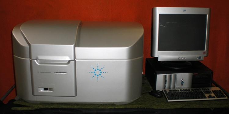 Agilent G2565BA microarray scanner